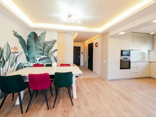 Rainforest Apartament Ghimbav Exterior photo